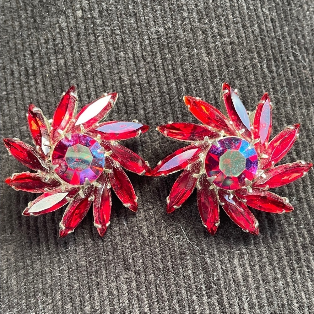 Vintage Elegant Red Floral  rhinestone with aurora Borealis clip on  Earrings